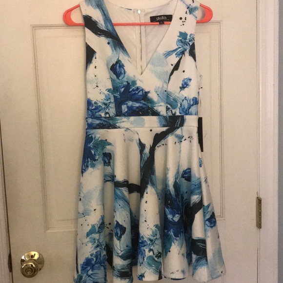 Lulus floral dress - Picture 3 of 5